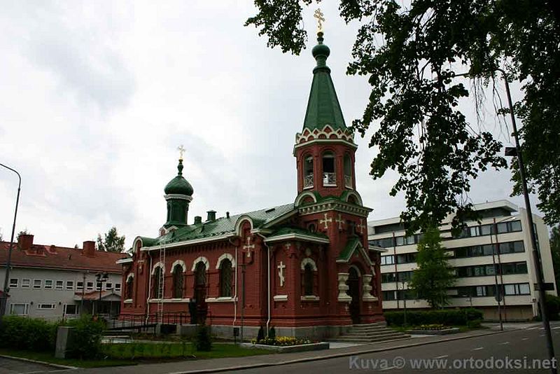 Tiedosto:Kuopion katedraali 1.jpg