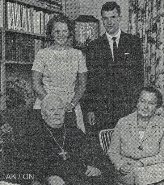 Tiedosto:Gaurilow perhe ak.jpg