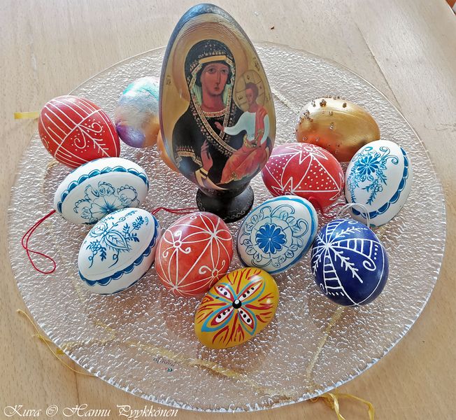 Tiedosto:Paasiaismunia01a hap.jpg