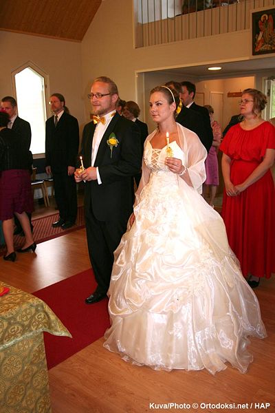 Tiedosto:Avioliitto tuohus.jpg